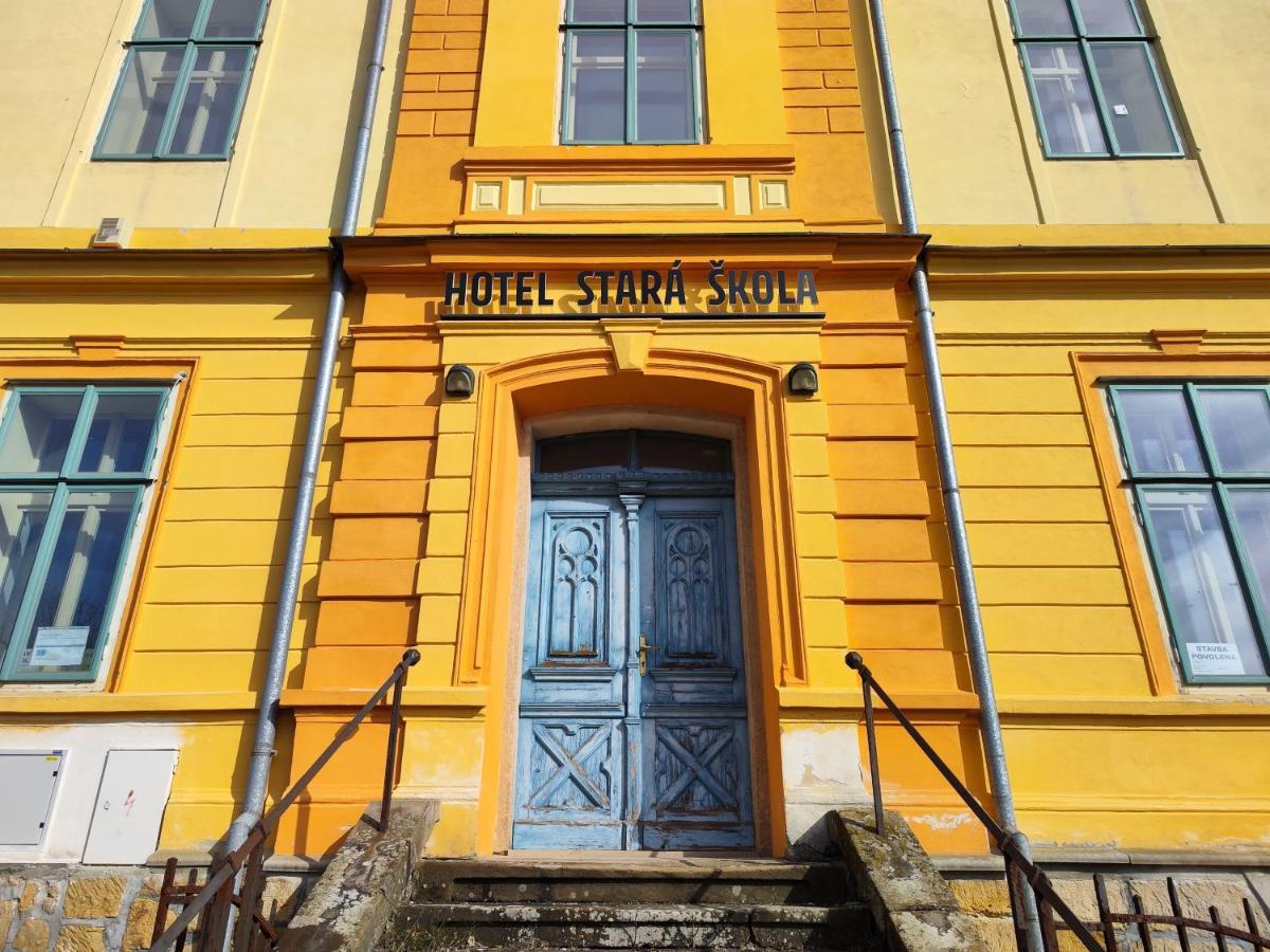 Hotel Stara Skola Mezna Luaran gambar