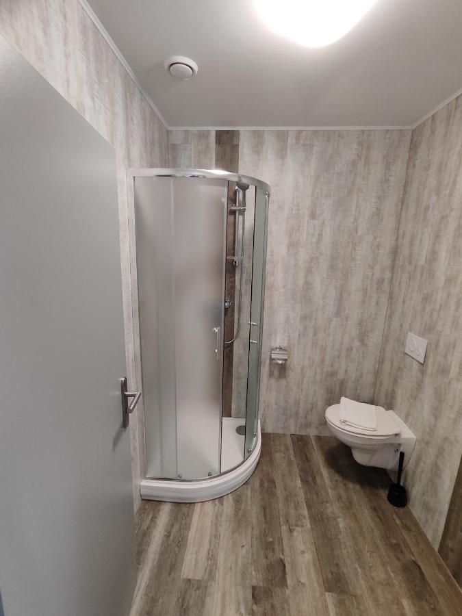 Hotel Stara Skola Mezna Luaran gambar